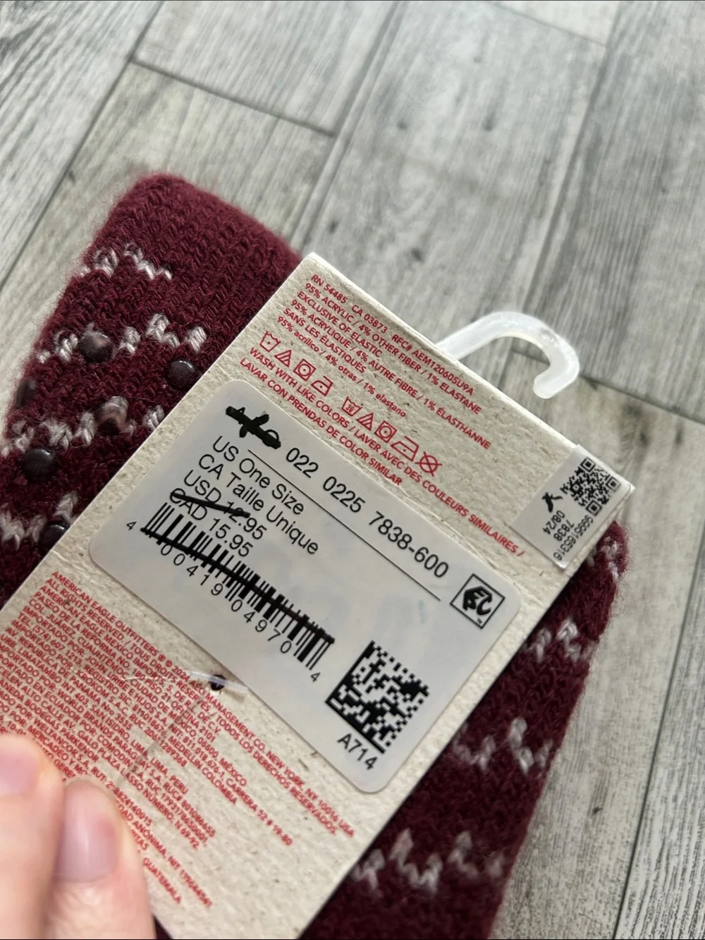 American Eagle Burgundy Patterned Slipper Socks
